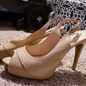 Pair of guess heels